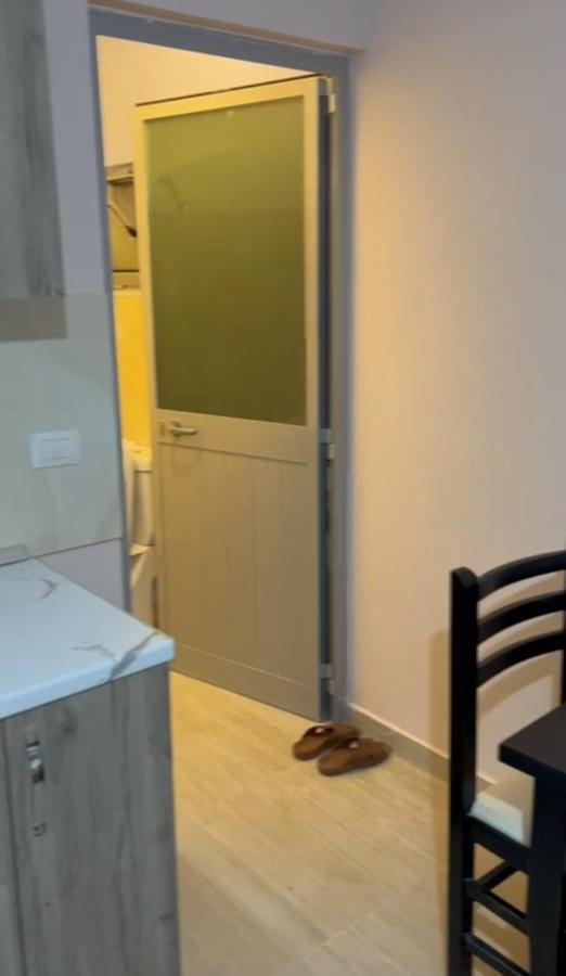 Guest House Andersoni Dhoma Plazhi Andersoni Shen Ded Gjoni Екстериор снимка